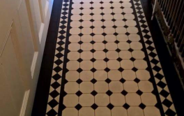 Tiled by Kevin Newlove. Contact details 07931 550 376 kevnewlove@hotmail.co.uk
